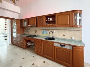 BYT 4+1(120) s balkonem ve Františkových Lázních k pronájmu