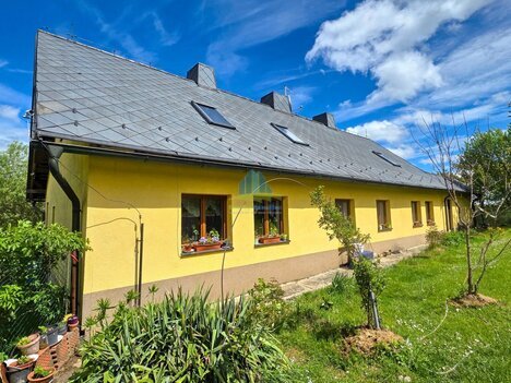 Dvougenerační rodinný dům 168 m2, zahrada 1 963 m2, Hřebeny u Sokolova