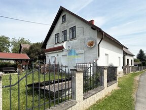 Rodinný dům(239m² zast.pl.) o velikosti 3+1, se zahradou(267 m²) na prodej